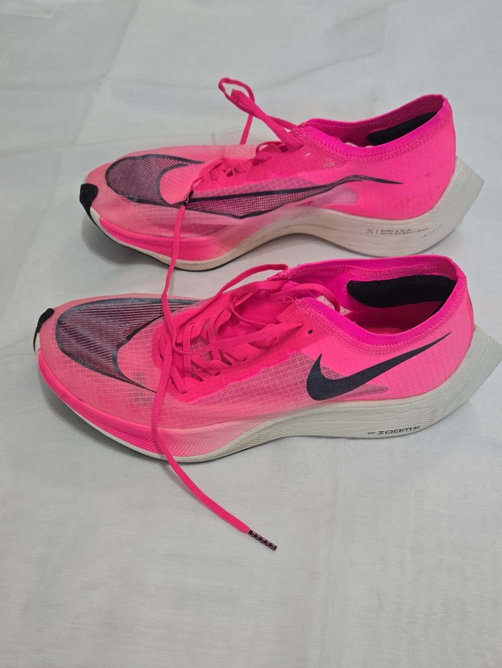 Nike Men’s Zoom X Vaporfly Pink Athletic Running Shoes - Picture 5 of 8